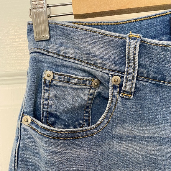 GAP Girlfriend Denim Jeans - Picture 4 of 6